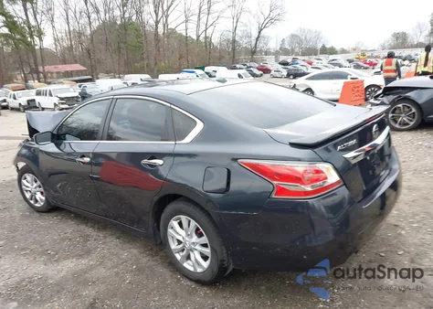 2015 Nissan Altima 2.5 S из США, поврежденный, VIN 1N4AL3AP6FC159398